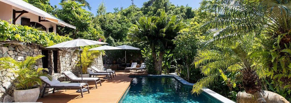 The Paradise Peak The Caribbean Guide To Naturist Vacations the-paradise-peak-the-caribbean-guide-to-naturist-vacations